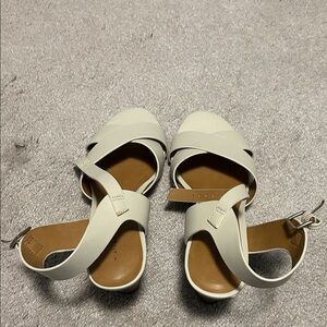 14th & Union Cream Women's Sandals